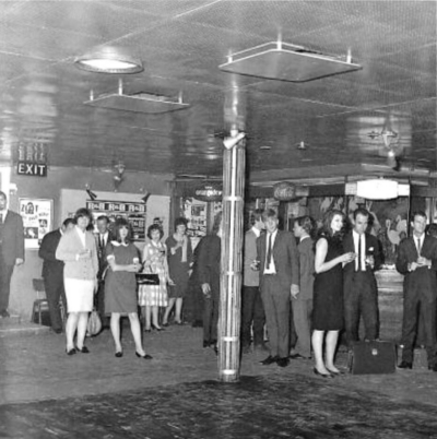 Flamingo - inside.jpg. Click on the picture to enlarge